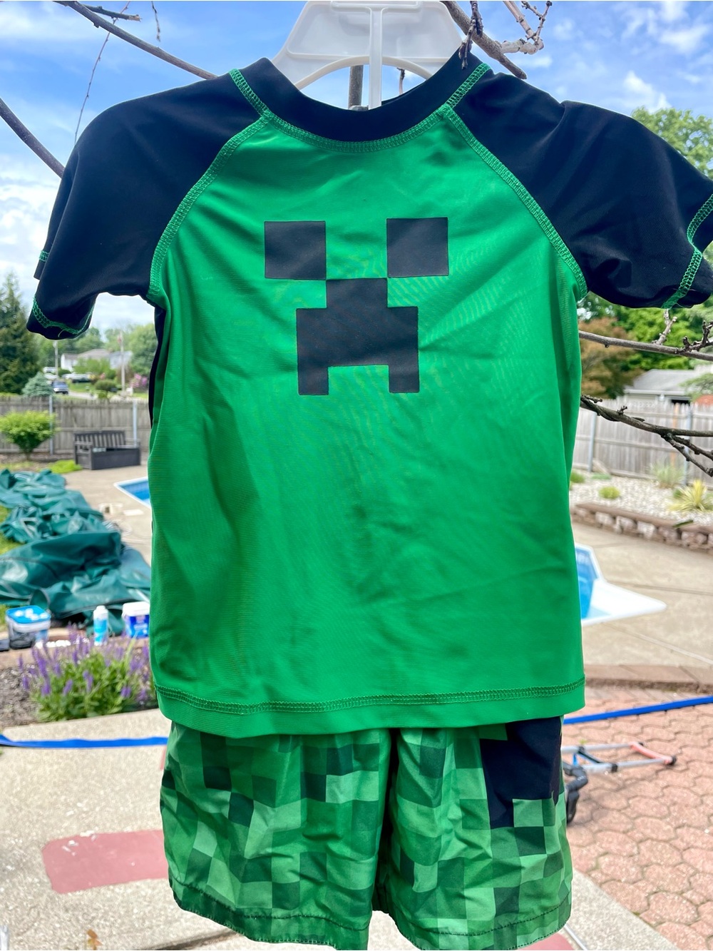 Minecraft Boys Green Creeper Swim Set